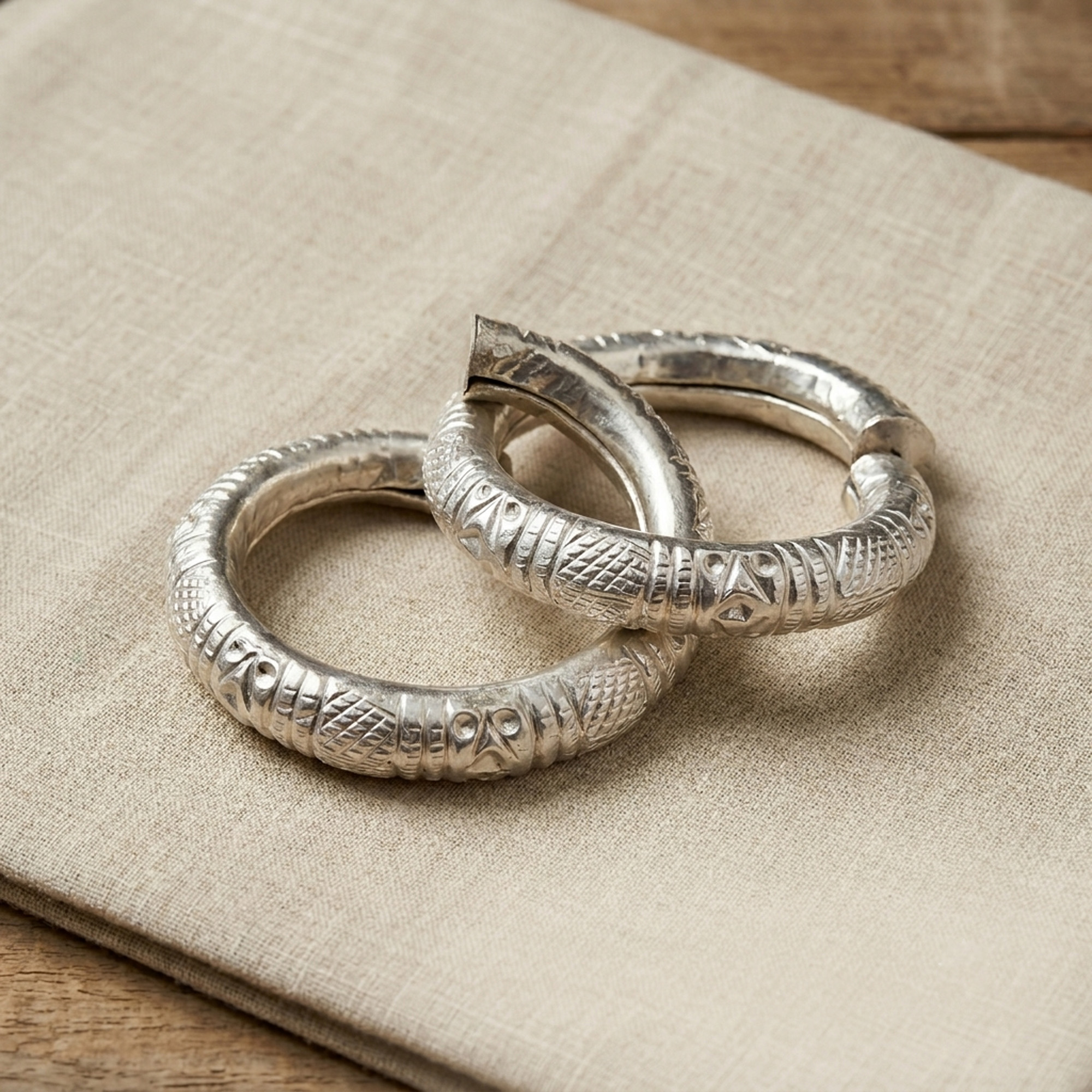 Tribal Heritage Kada Pair |Handmade Ethnic Silver Bangles - Image 4